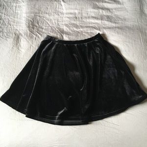 Velvet skirt